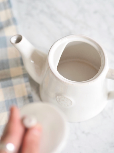 Nyla Teapot - The Cross Decor & Design
