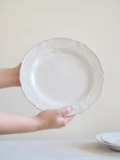 Cambridge Dinner Plate - The Cross Decor & Design