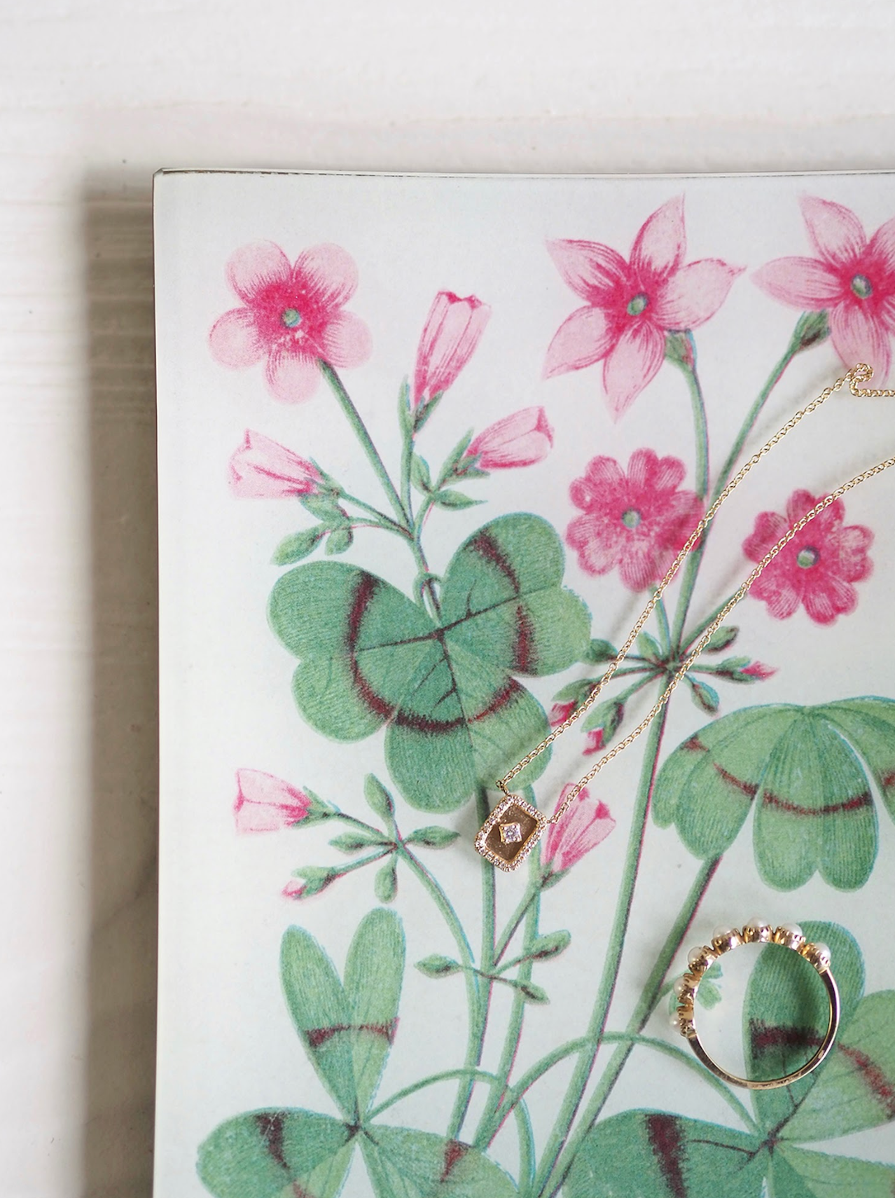 Clover Cream Mini-Tray - The Cross Decor & Design