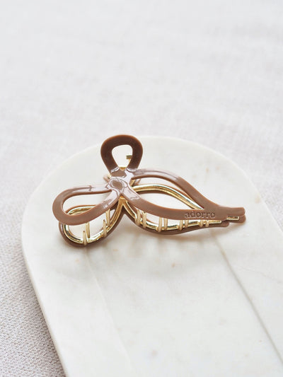 Sabrina Solid Claw Clip | Beige