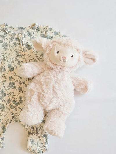 Curly Lamb - The Cross Decor & Design