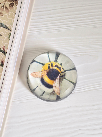 Fuzzy Bee (Green Daisy) Dome Paperweight - The Cross Decor & Design
