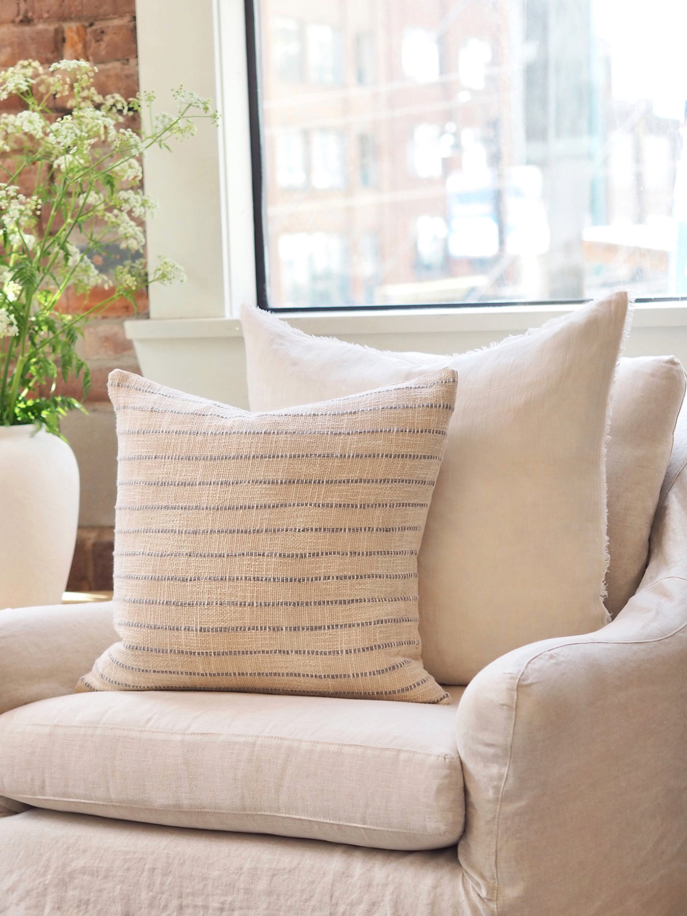 JoJo Ivory/Blue Grey Pillow | 20x20