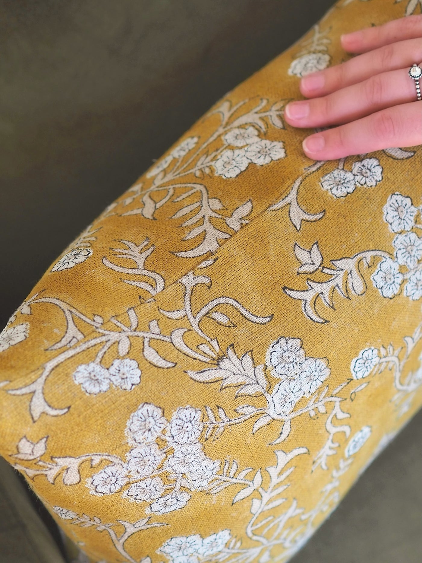 Torini Mustard White Pillow | 14x20