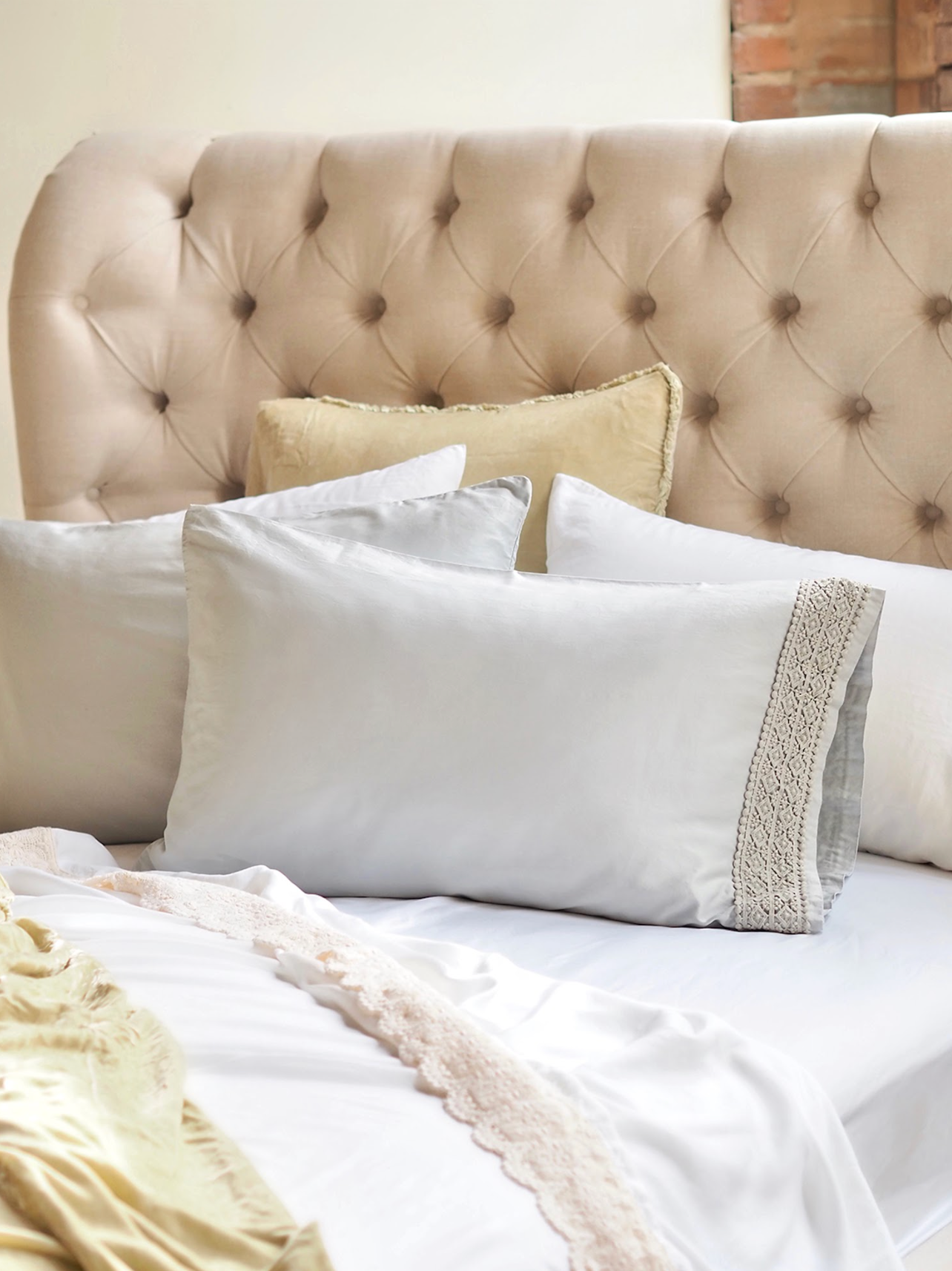 Bria Cloud Novola Lace Bedding - The Cross Decor & Design