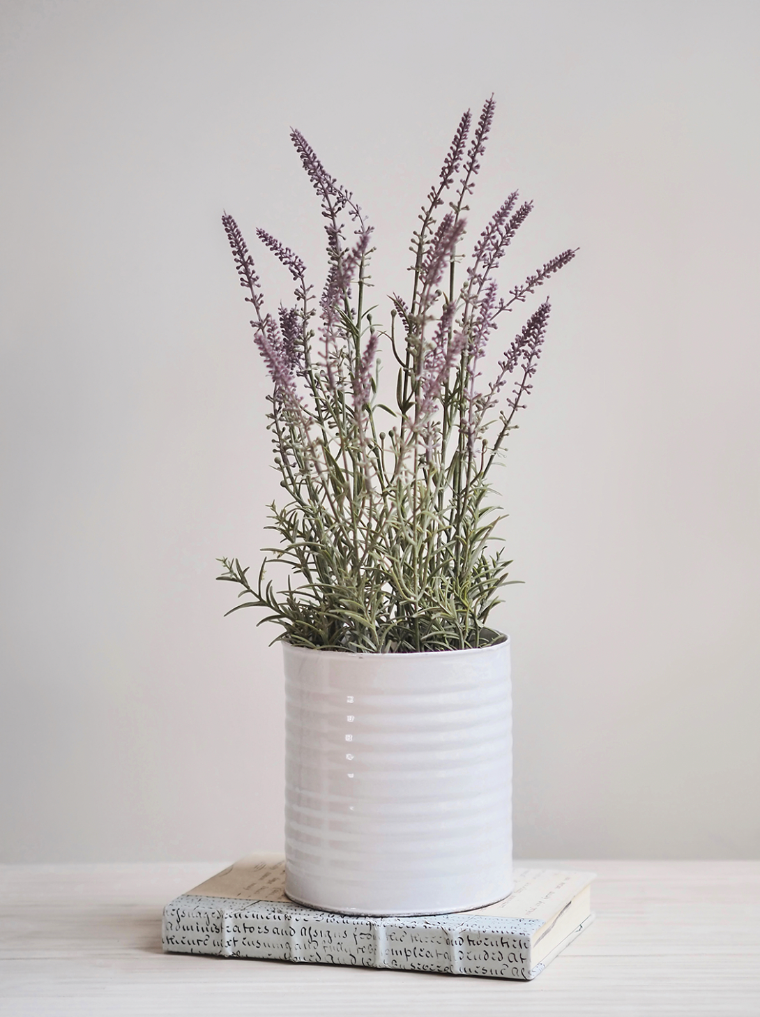 Conserve Vase - The Cross Decor & Design