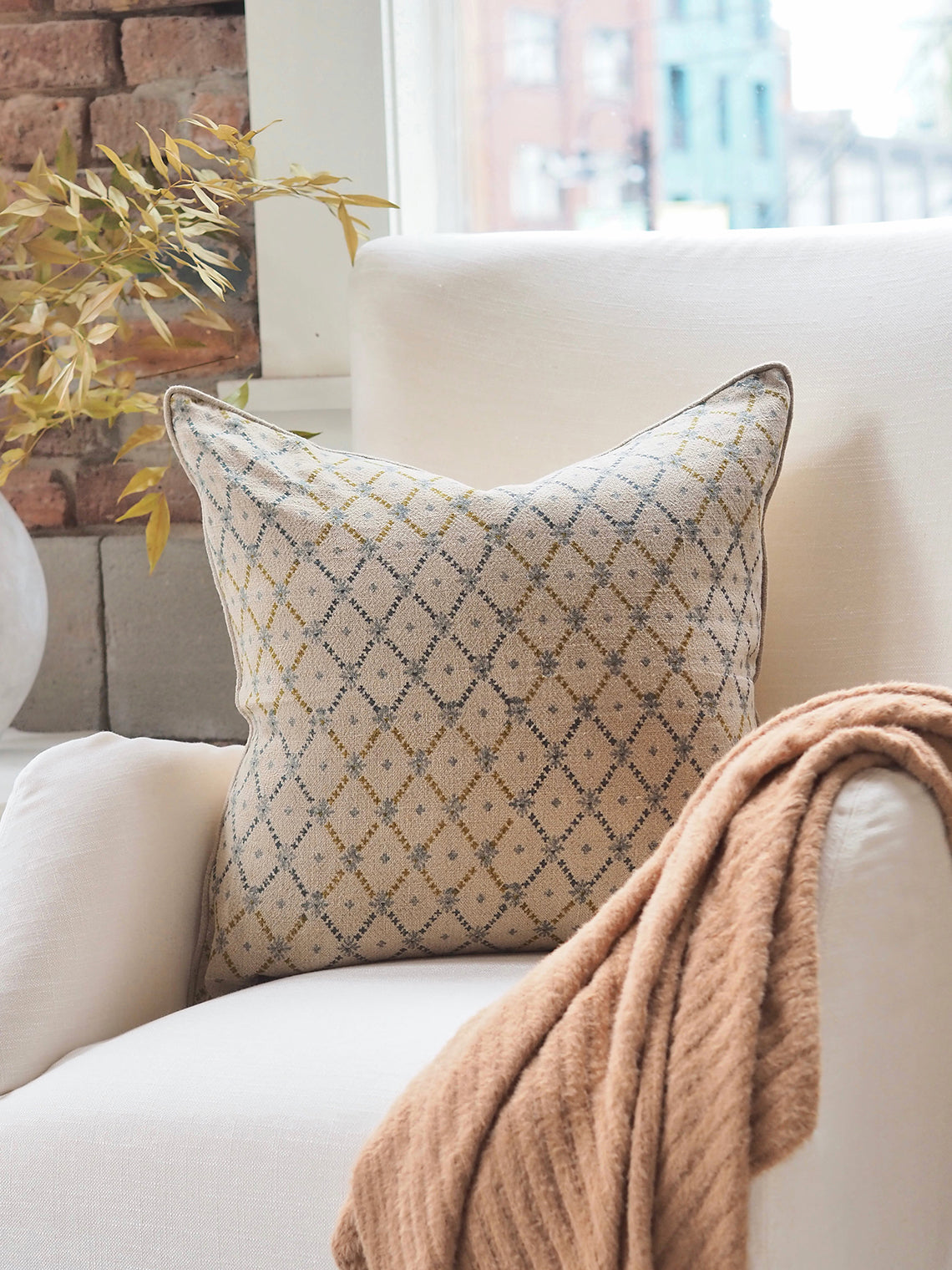 Tali Teal Pillow | 22x22
