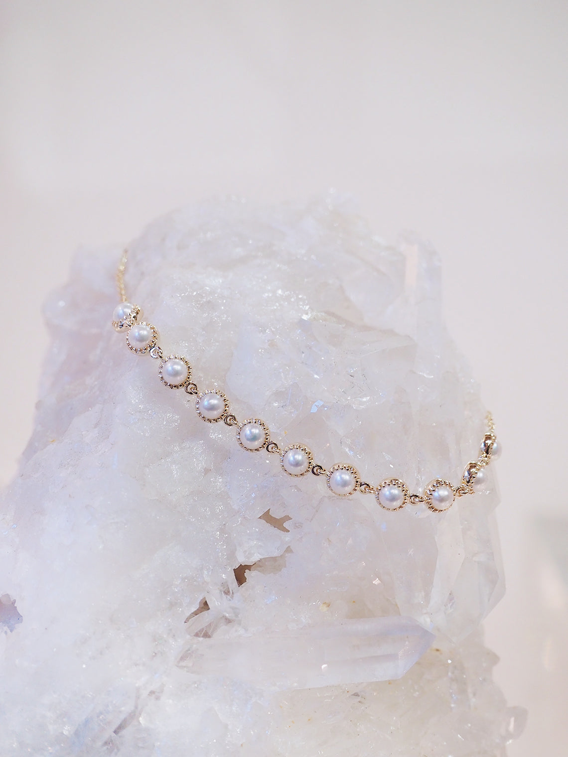 Zara Pearl Bracelet | 14K Gold - The Cross Decor & Design