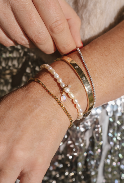 Social Mini Pearl Braclet