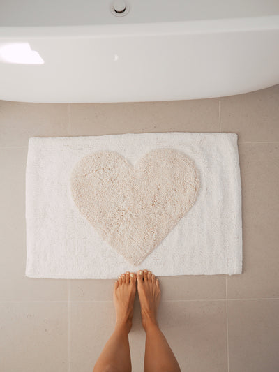 Natural Heart Bath Mat