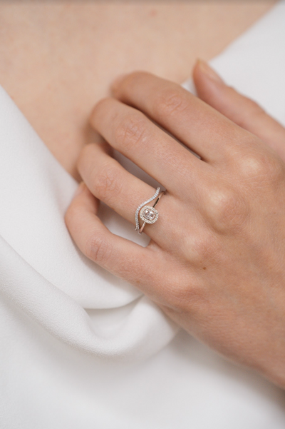 Diamond Curve Ring | 14K Gold