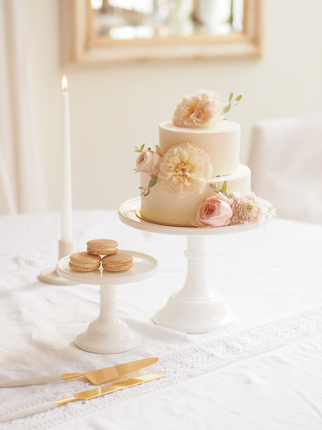 Milk White Cake Plates