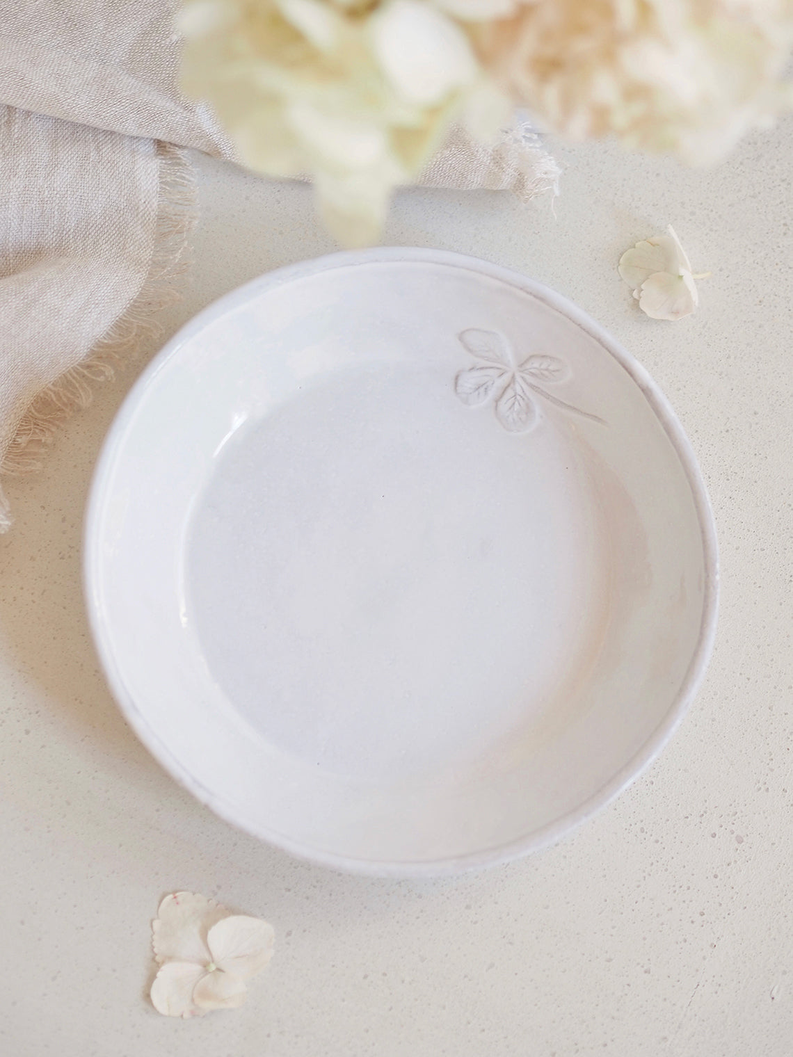 Trèfles Soup Plate - The Cross Decor & Design