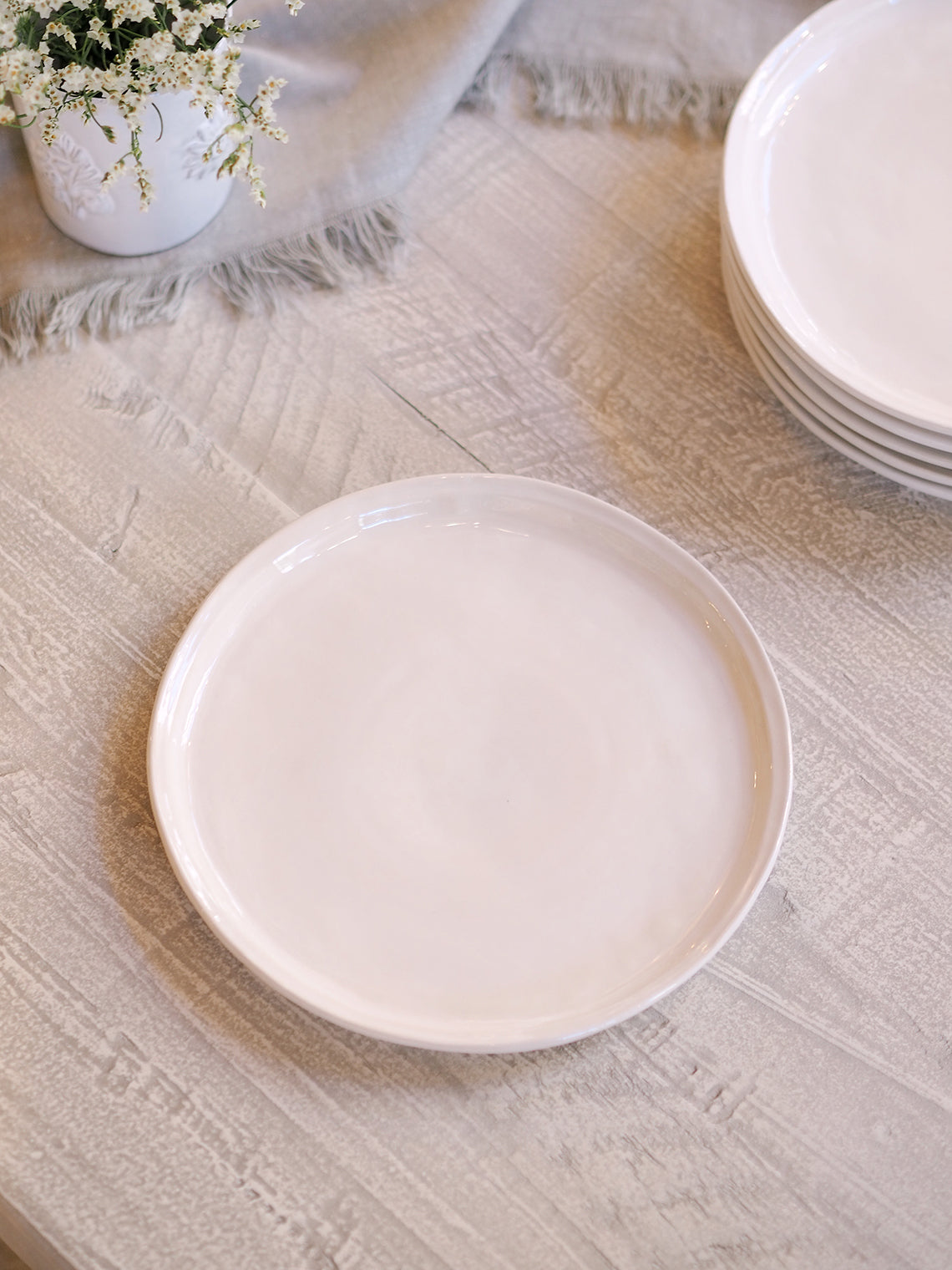 Milla Dishware | White