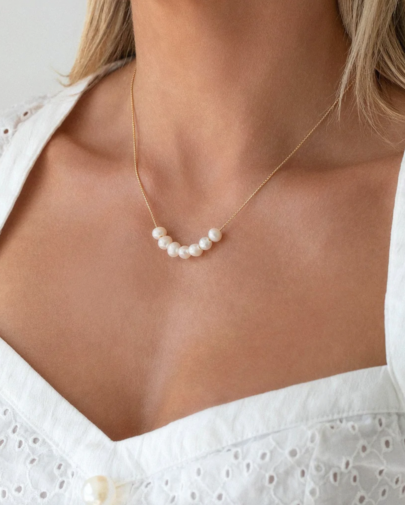 Mini Mer Pearl Necklace