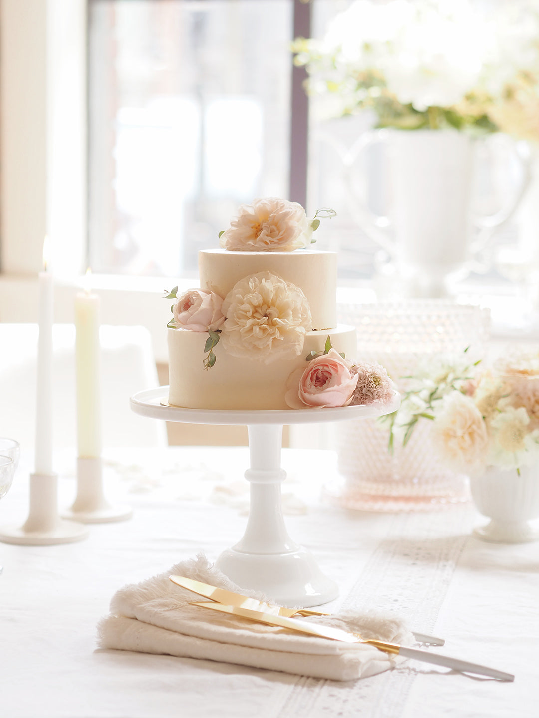 Milk White Cake Plates