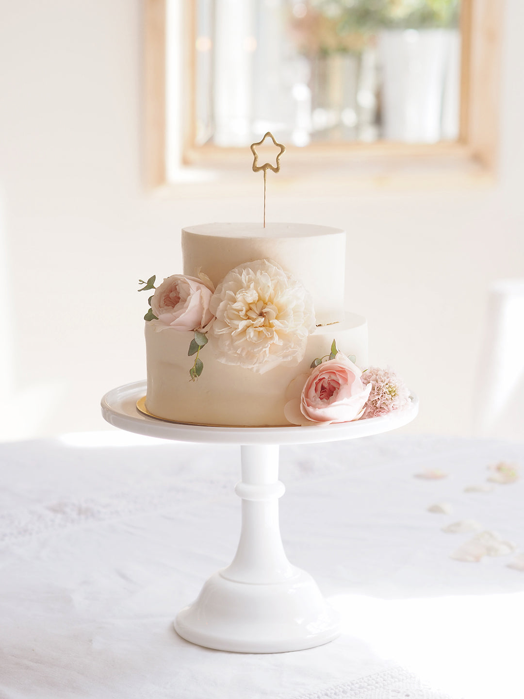 Milk White Cake Plates