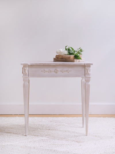 Zinnia Side Table