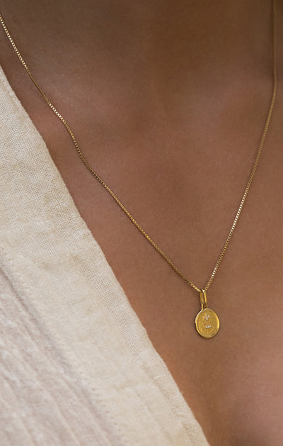 Token Round Necklace